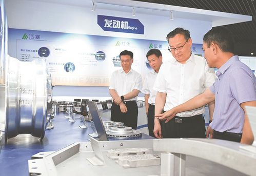 梁言順在淮北市宣講黨的二十屆三中全會精神并調(diào)研新材料技術(shù)研發(fā)時強(qiáng)調(diào) 以科技創(chuàng)新引領(lǐng)產(chǎn)業(yè)創(chuàng)新 加快培育和發(fā)展新質(zhì)生產(chǎn)力